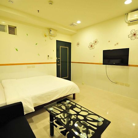 Ezbookers Dunhua Hotell Taipei Exteriör bild