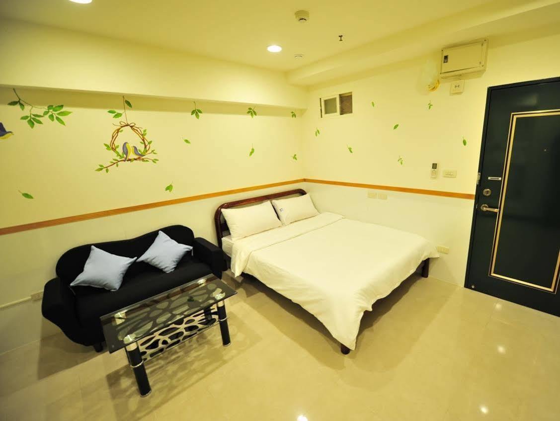 Ezbookers Dunhua Hotell Taipei Exteriör bild