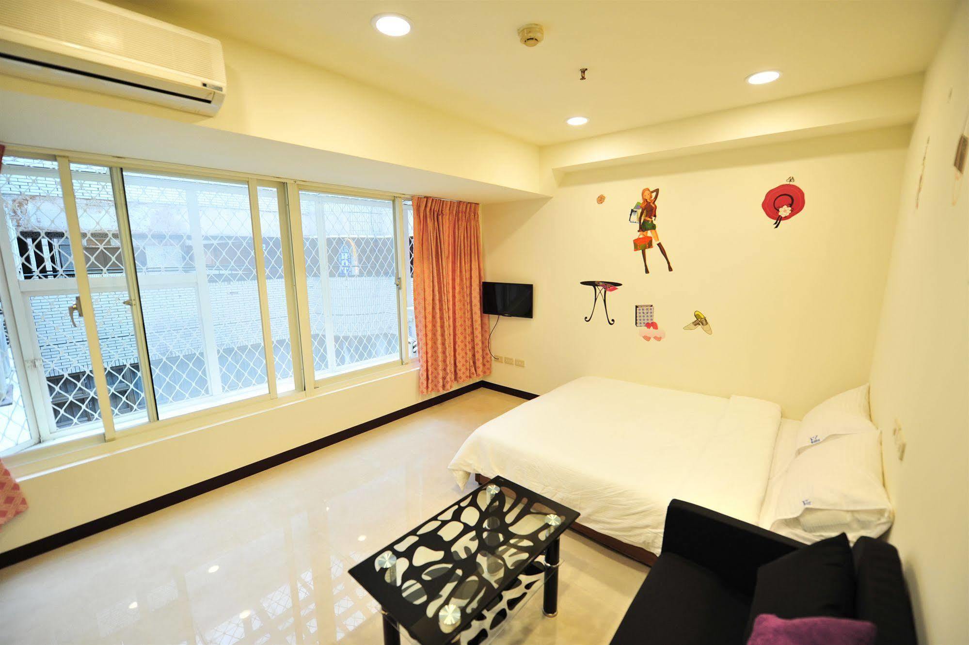 Ezbookers Dunhua Hotell Taipei Exteriör bild
